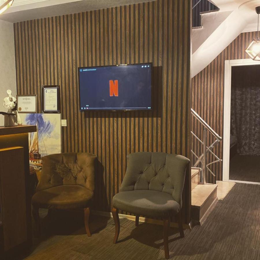 Kral Hotel Provincia di Istanbul Esterno foto