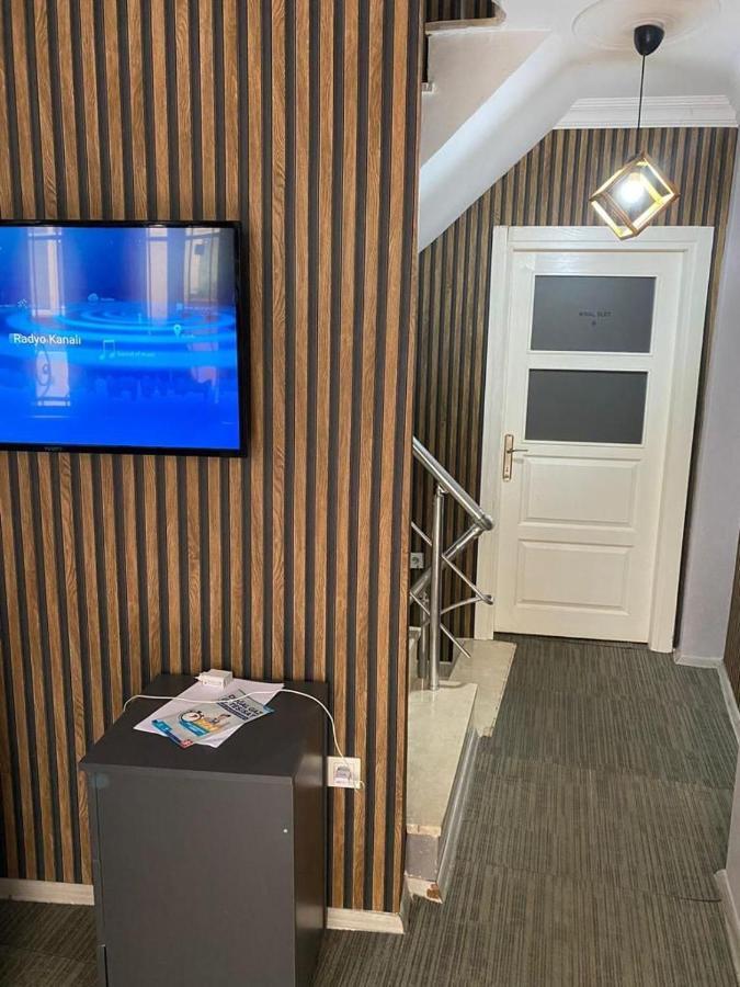 Kral Hotel Provincia di Istanbul Esterno foto